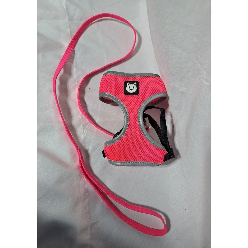 Small Cat Harness and Leash- Pink LIKE‎ NEW Adjustable